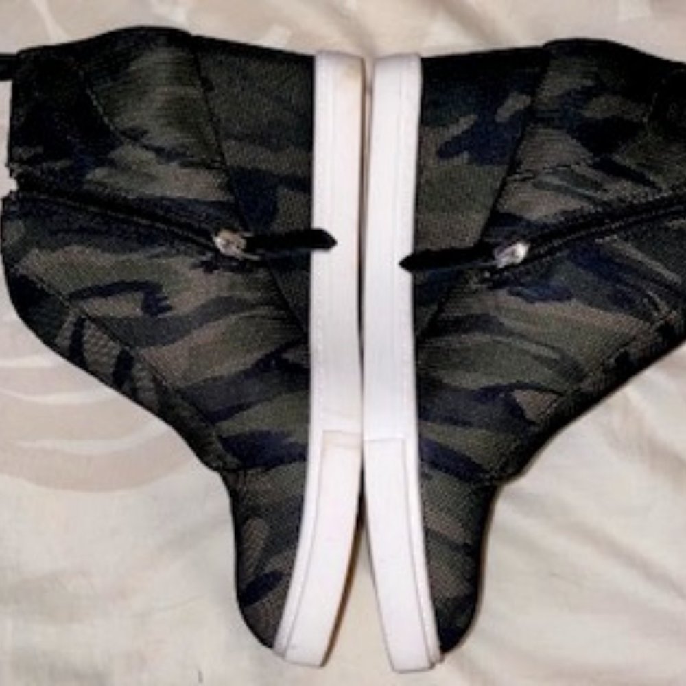 Camo Wedge sneakers